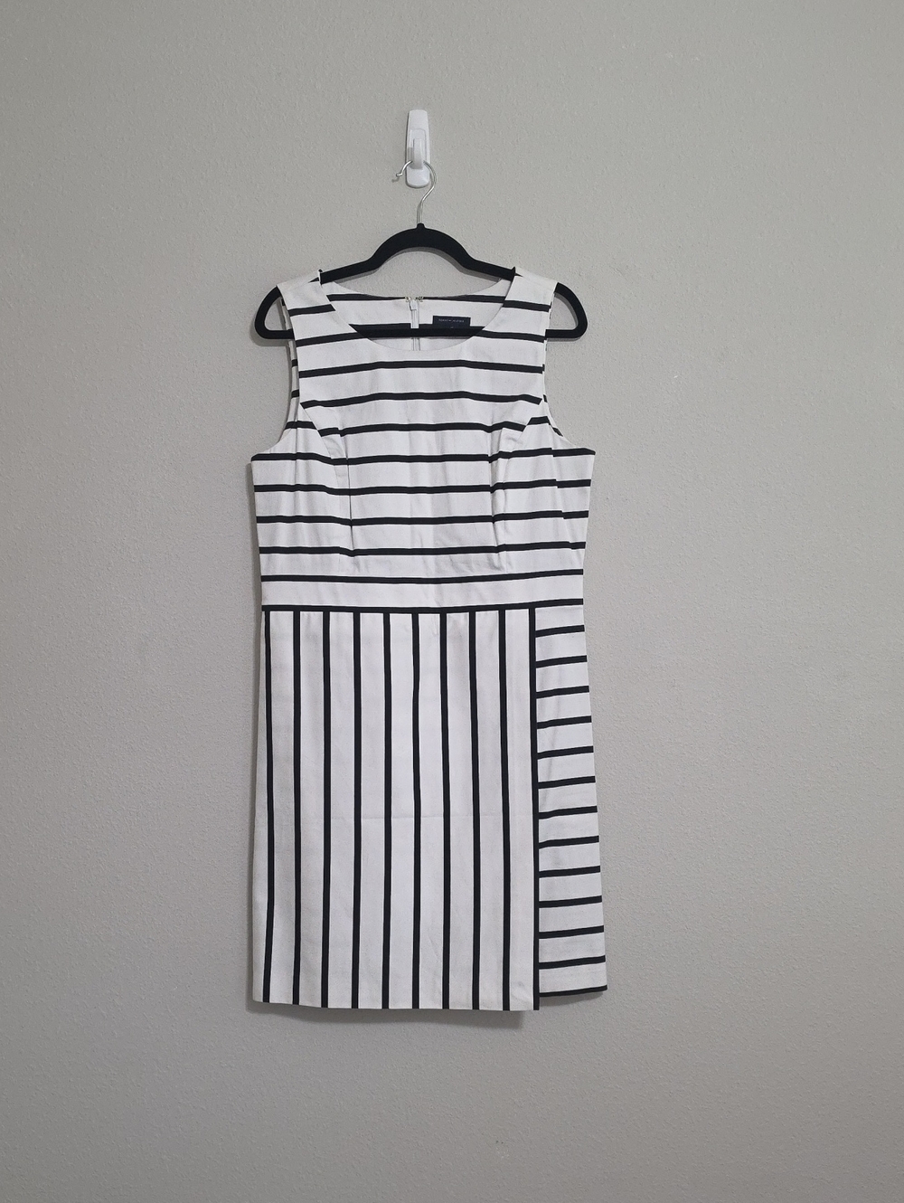 Womens Tommy Hilfiger Sleeveless Black White Stripe Dress Size 14